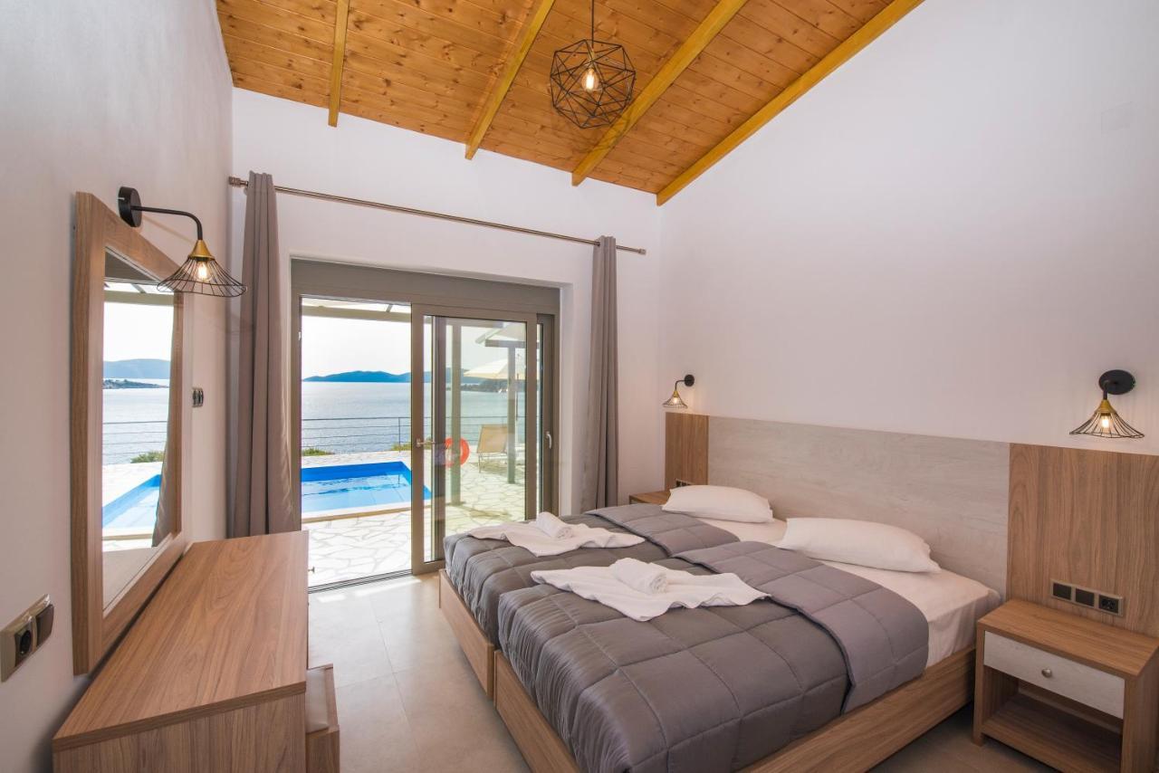 Amousso Bay Villas Marantochori Luaran gambar
